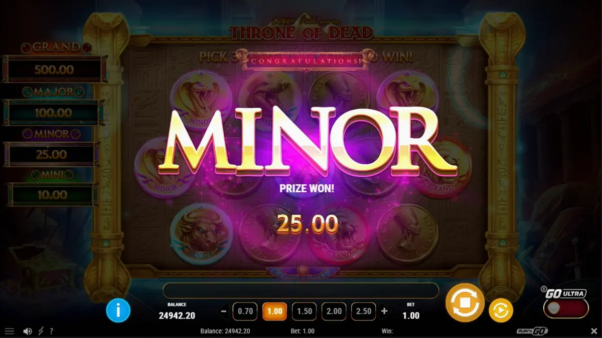 Legion Gold and the Throne of Dead slot game interface